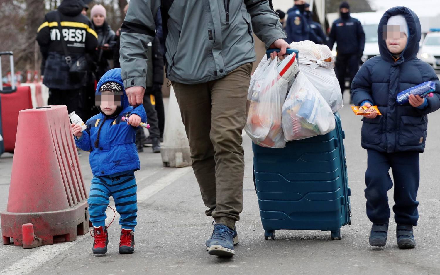 profughi ucraina romania ansa2